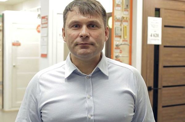 Сергей Грунтов, основатель компании «Фабрика дверей» Сергей Грунтов, основатель компании «Фабрика дверей»
